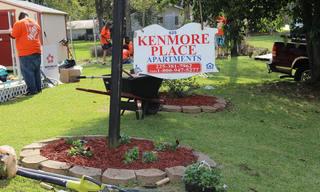 Kenmore_20Place_20Apartments_20Sign.jpg