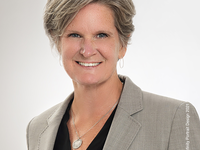 Photo of Dr. Wendy Dean